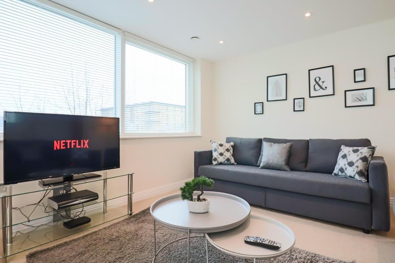 Portfolio Apartments - Welwyn Business Park مدينة ويلوين جاردن المظهر الخارجي الصورة