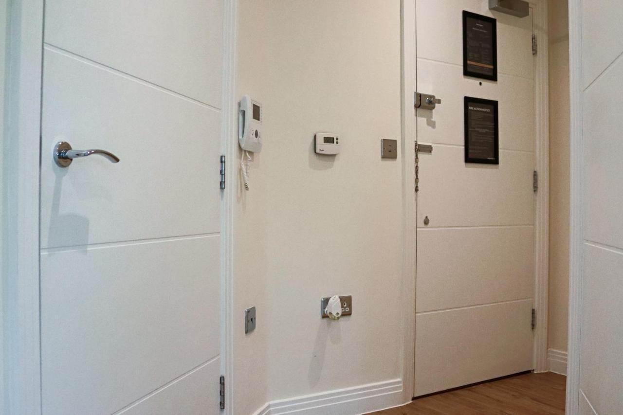 Portfolio Apartments - Welwyn Business Park مدينة ويلوين جاردن المظهر الخارجي الصورة