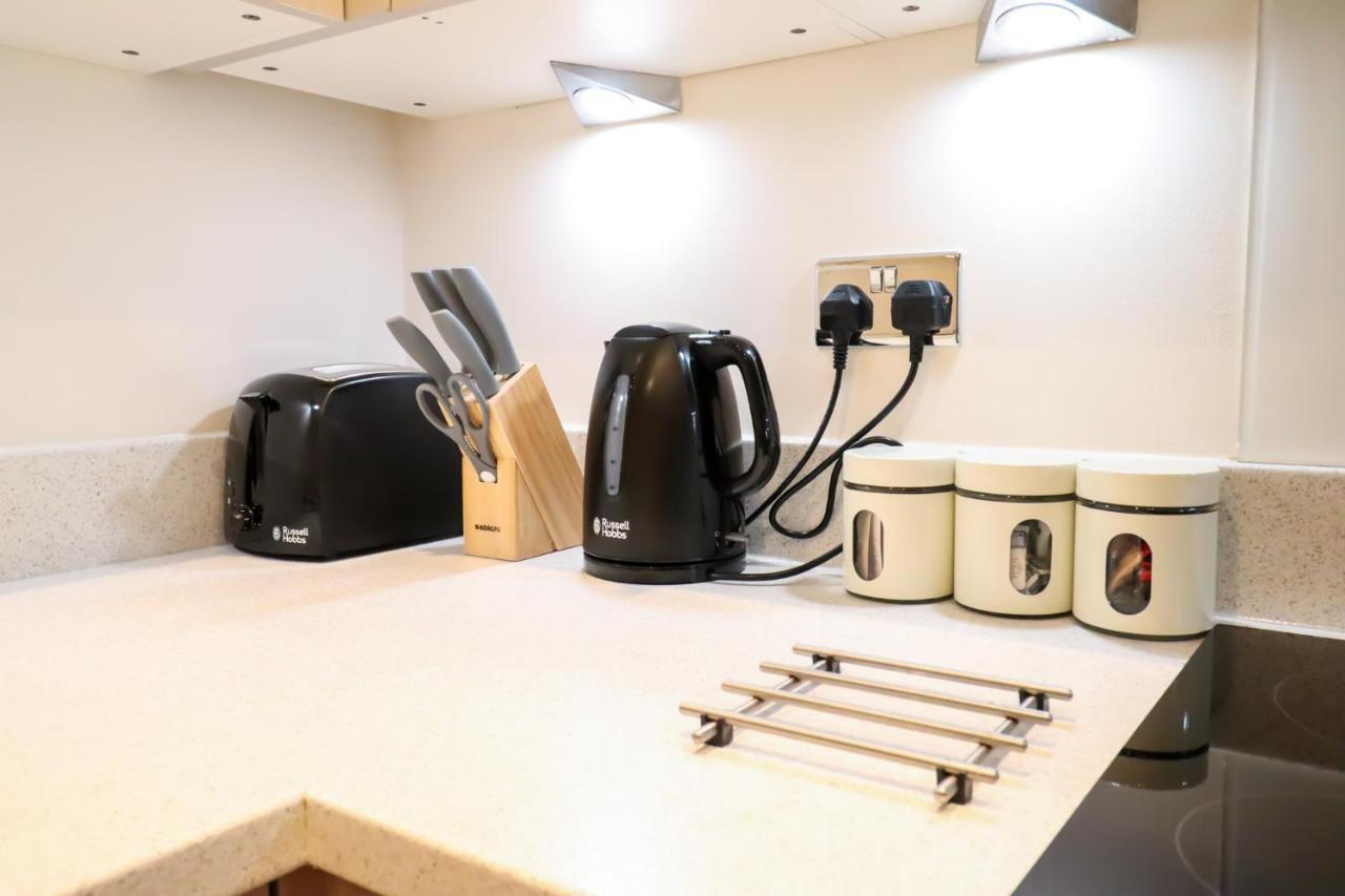 Portfolio Apartments - Welwyn Business Park مدينة ويلوين جاردن المظهر الخارجي الصورة